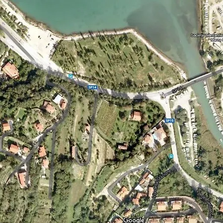 Agriturismo Bosco Fiorito Фермерский дом Муджа